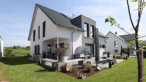 Bauherren: Familie Börner aus Alzenau - Hanse Haus Fertighaus: Bauherren Familie Börner aus Alzenau